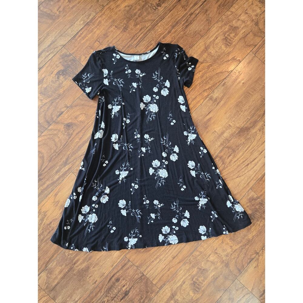 Old Navy Womens XS Black Floral Printed Jersey Knit Swing Dress Short Sleeve